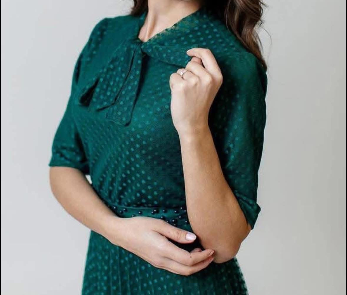 Rochie midi plisată din Tulle