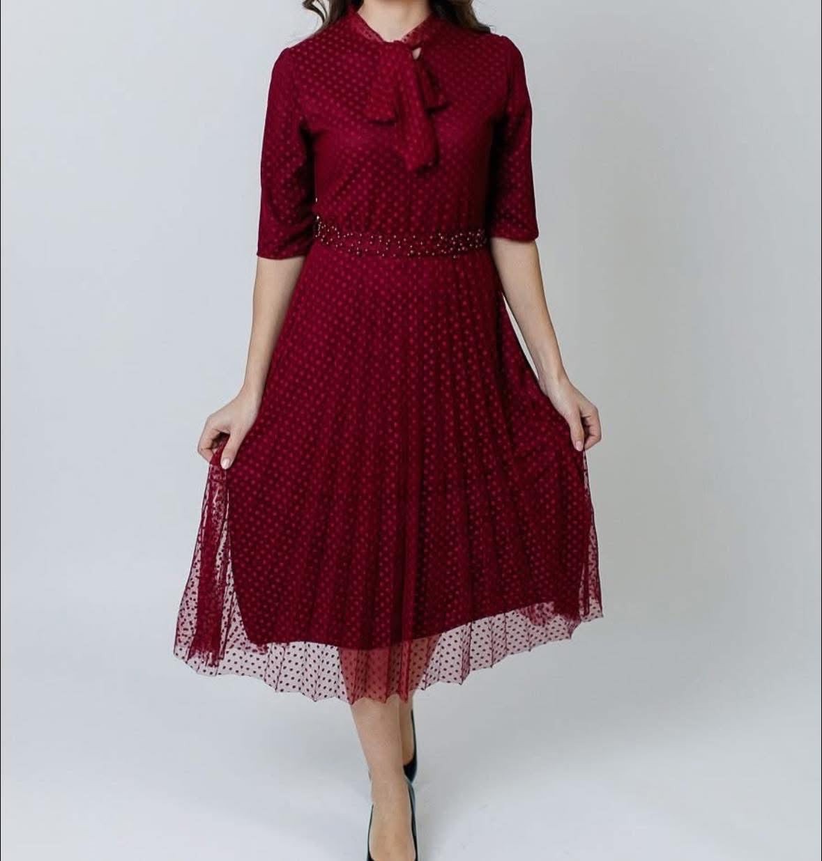 Rochie midi plisata din Tulle