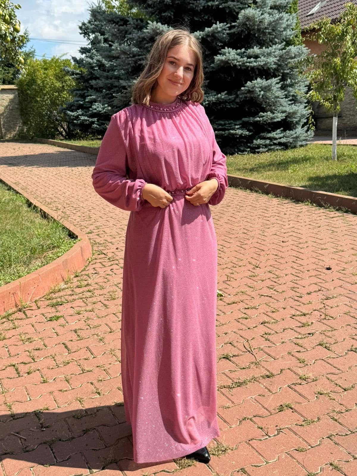 Rochie elegantă cu accesorii