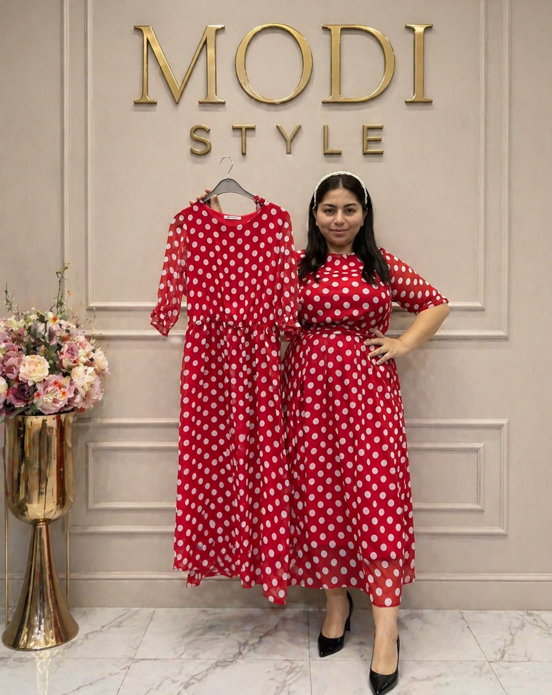 Rochie elegantă cu buline