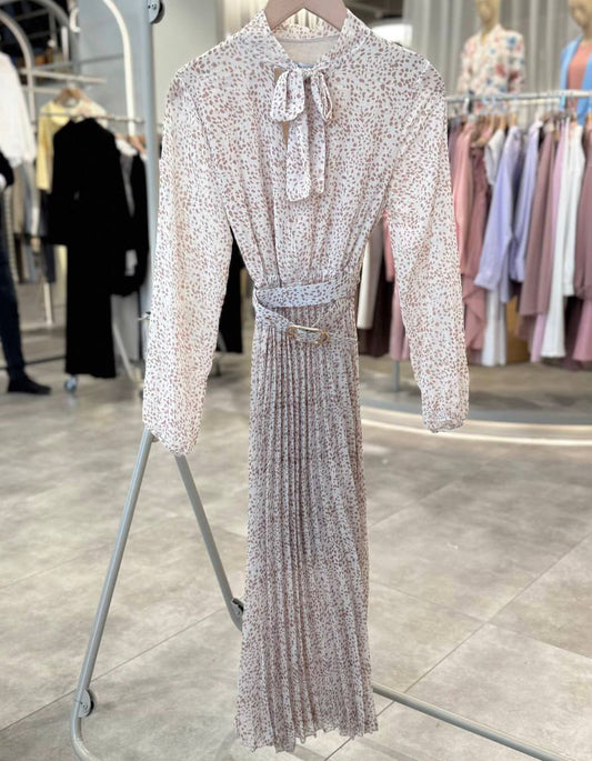 Rochie elegantă plisată