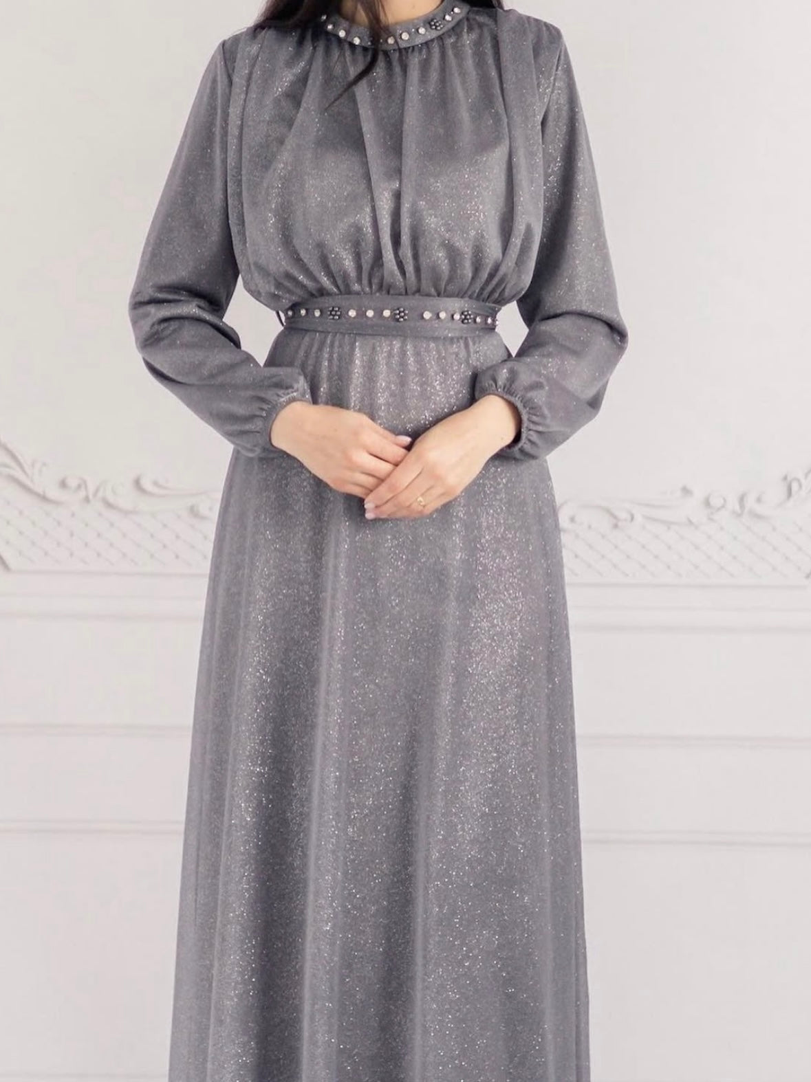 Rochie elegantă cu accesorii