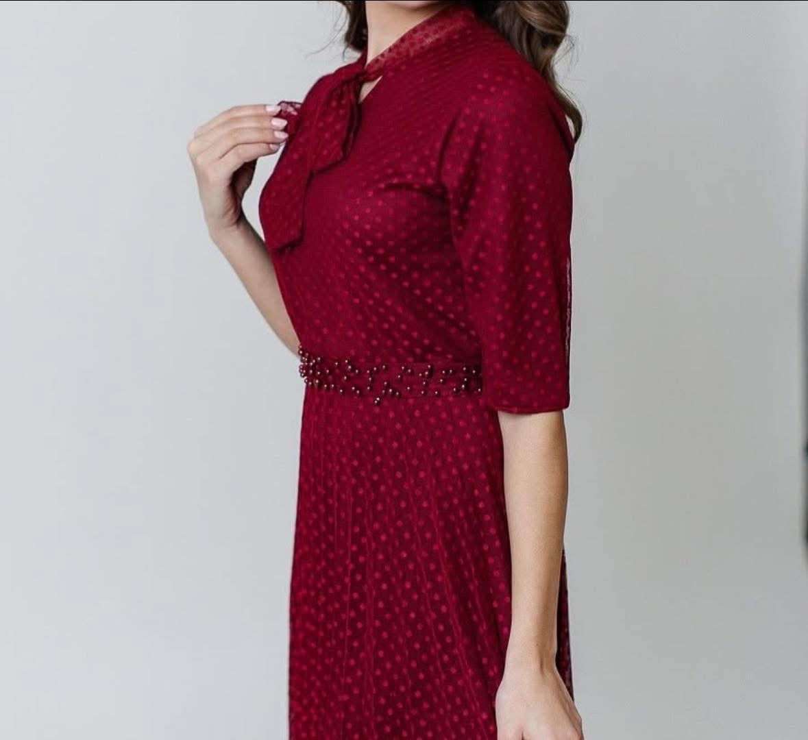 Rochie midi plisata din Tulle