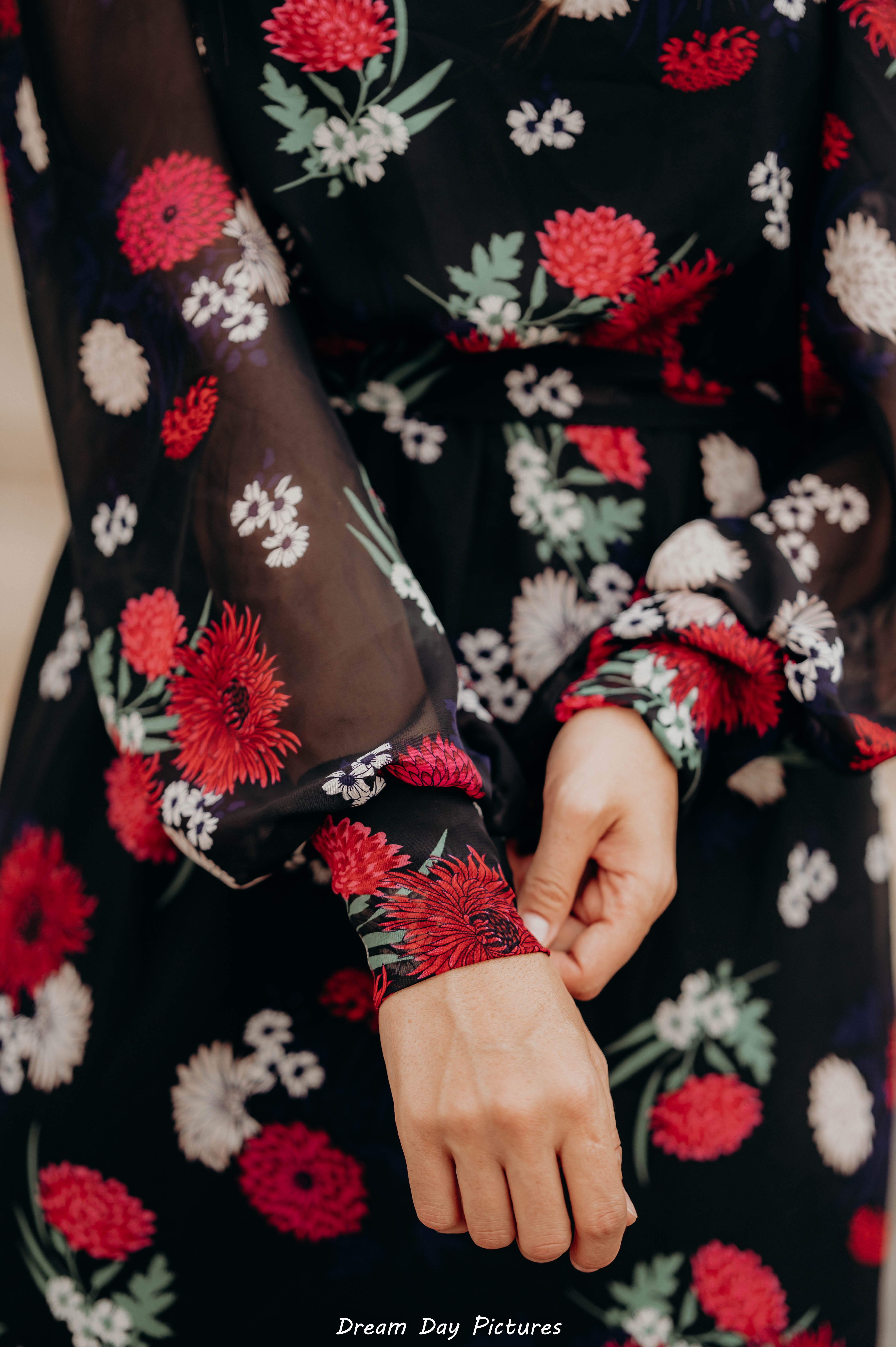 Rochie elegantă cu imprimeu floral